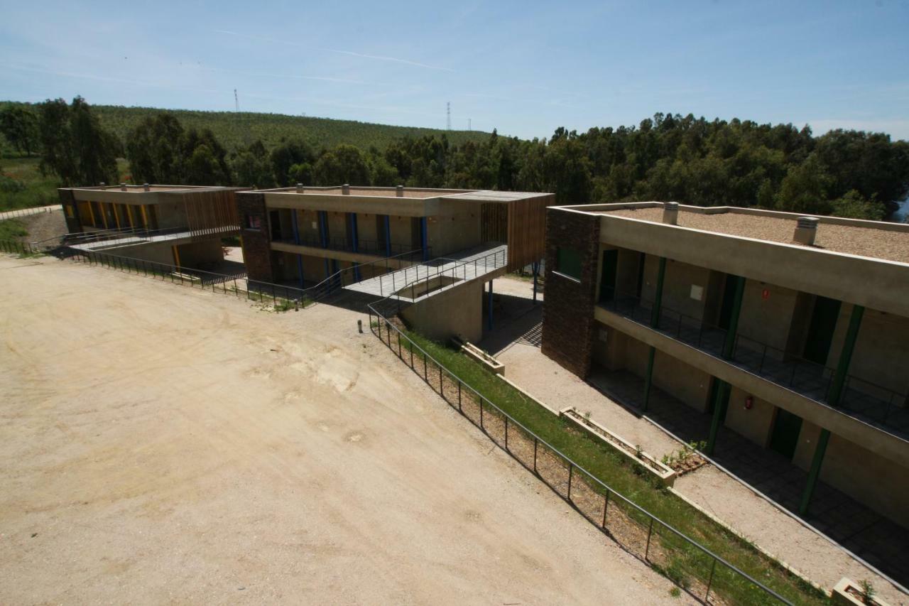 Apartamentos Villa Vacacional Castuera Eksteriør billede